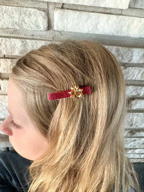 Little Gold Bow  // Specialty Clip