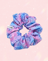 Winter Snowflakes // Scrunchies