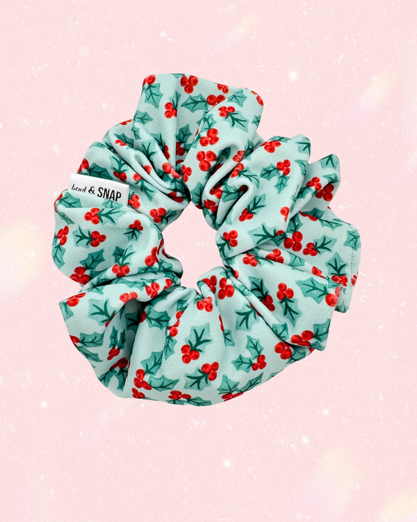 Holly // Scrunchies