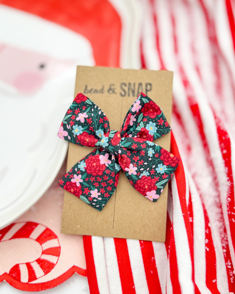 Christmas Floral // Hand-Tied