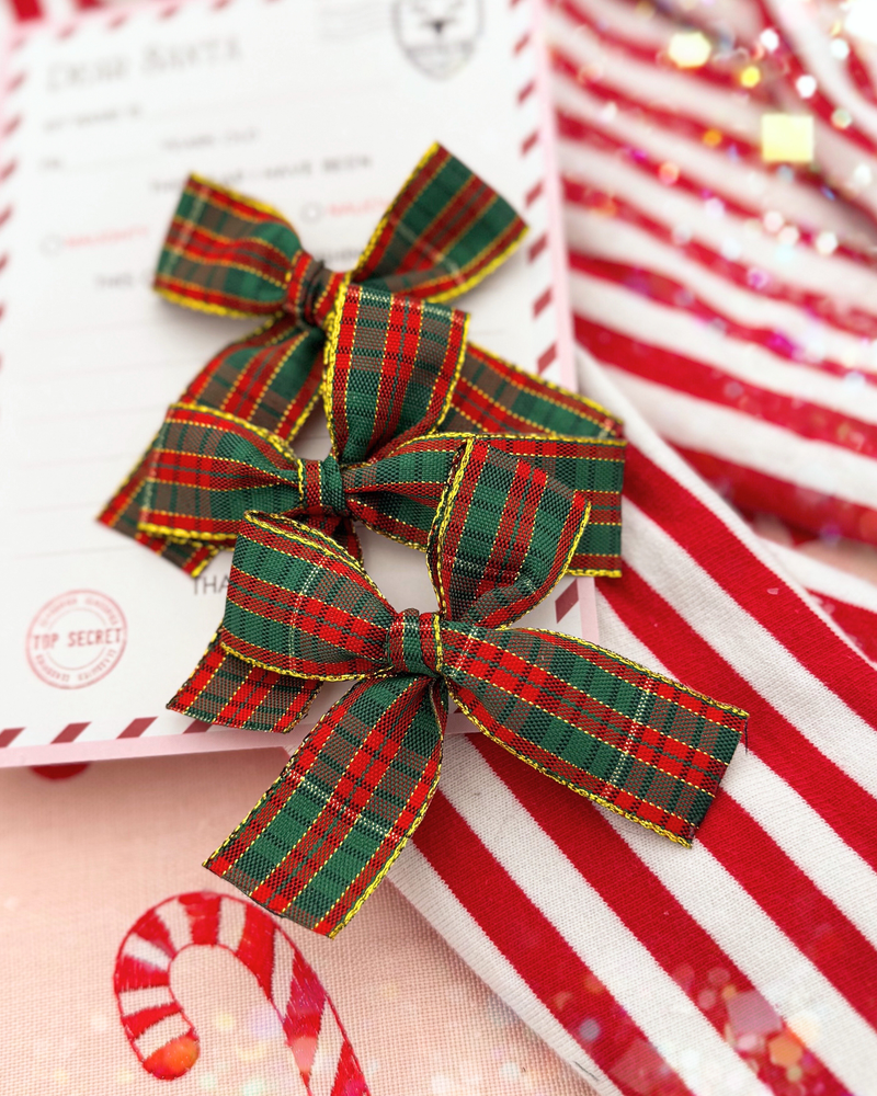 Plaid with Gold Ribbon Bow // 1 Inch Ribbon