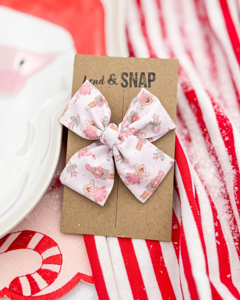 Dancing // Hand-Tied