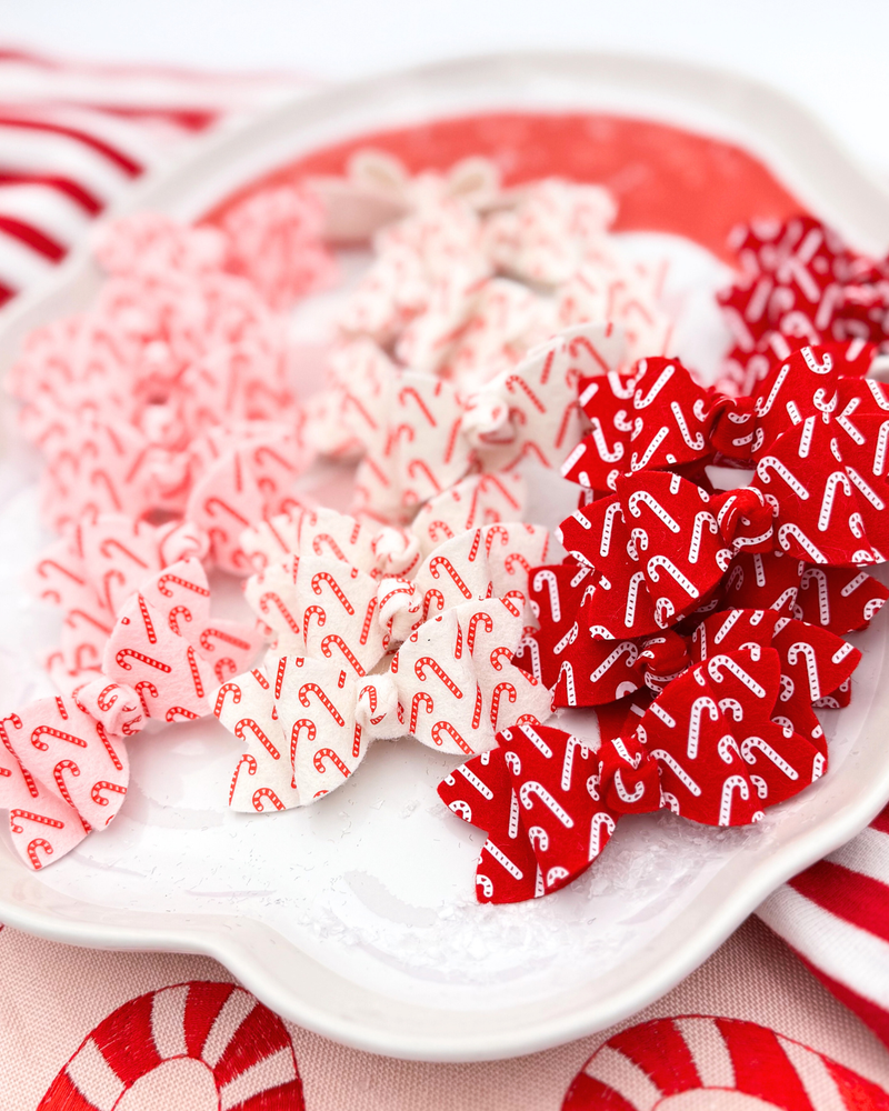 Felt Candy Canes  // Pattern Bow