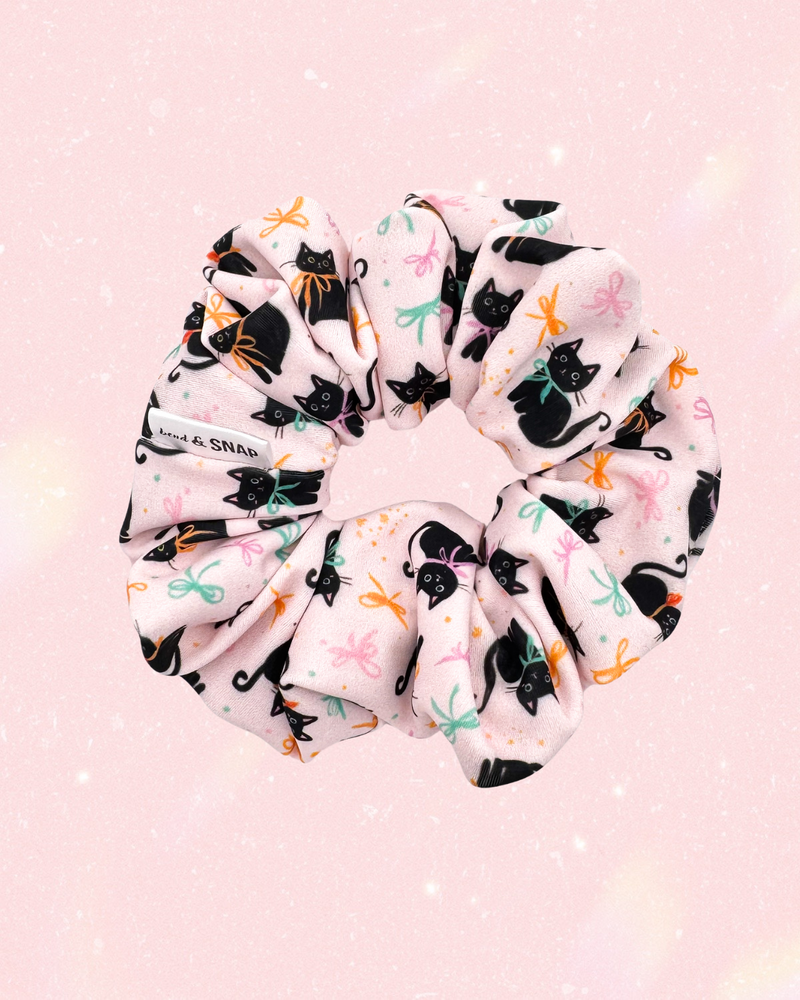 Coquette Cats  // Scrunchies