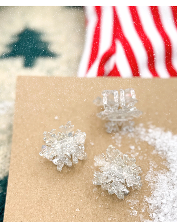 Pre order 2 weeks // Glittery Snowflake Claw Clip // Specialty Clip