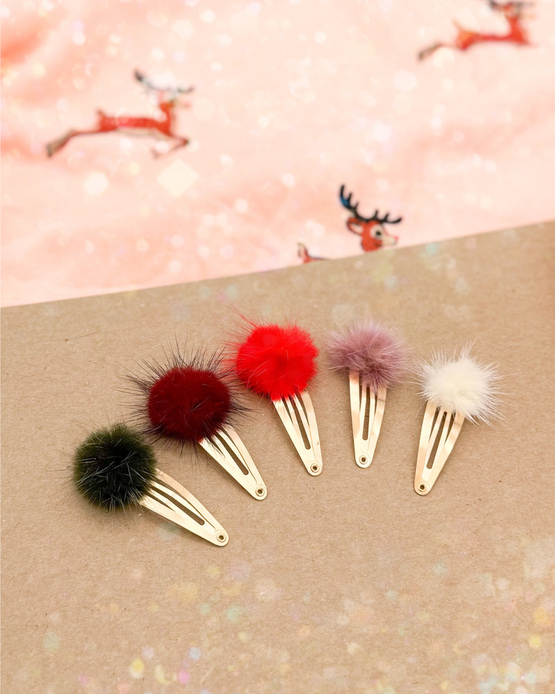 Santas Pompom // Snap Clips