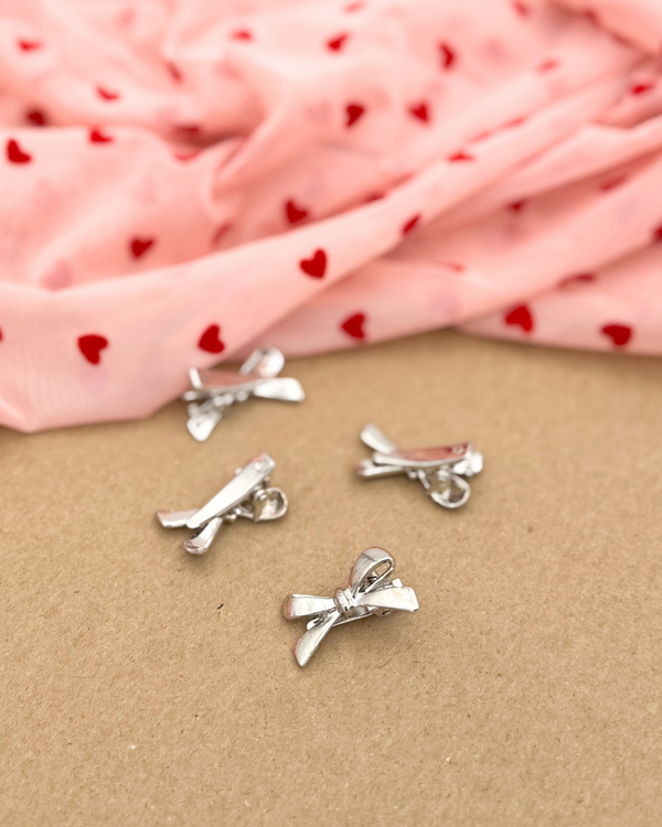 Mini Silver Bow Clip