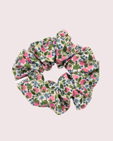 Strawberry Floral // Scrunchies
