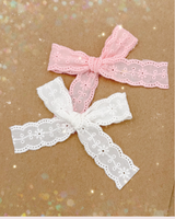 Eyelet // Specialty Bow