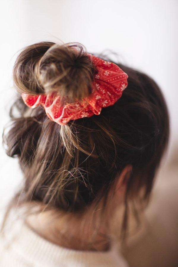 Red-Nose // Scrunchies